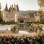 découvrez les châteaux enchanteurs de l'île-de-france, des lieux idéaux pour célébrer votre mariage de rêve. offrez-vous un cadre romantique et prestigieux, alliant élégance et charme historique, pour un jour inoubliable.